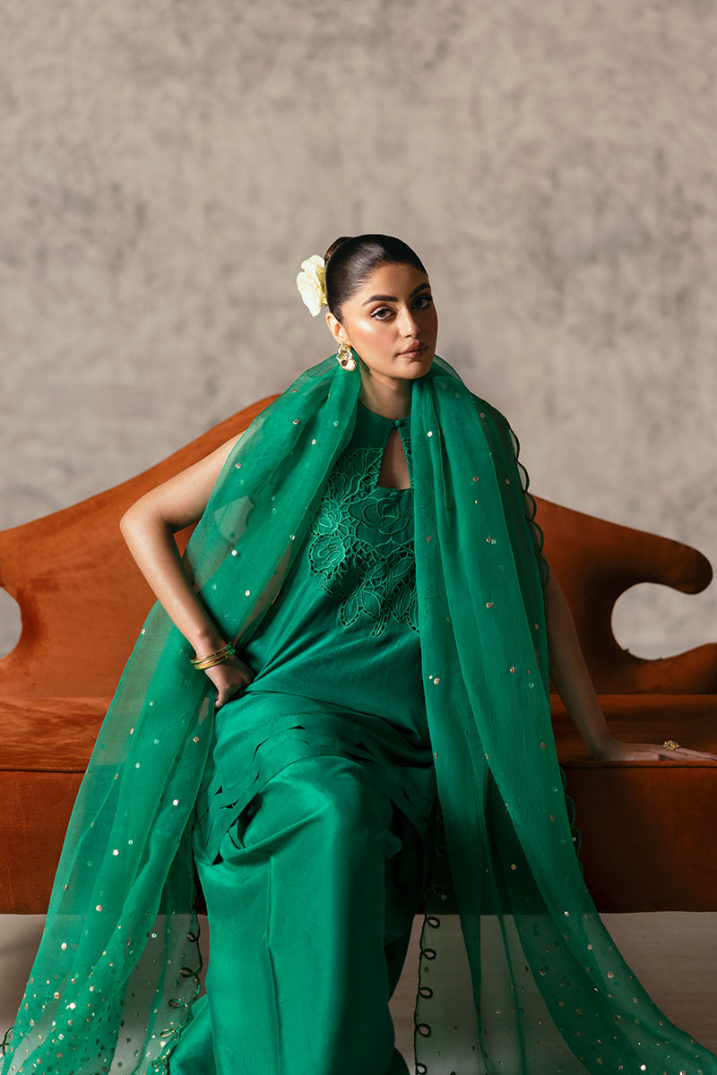 SIYANA