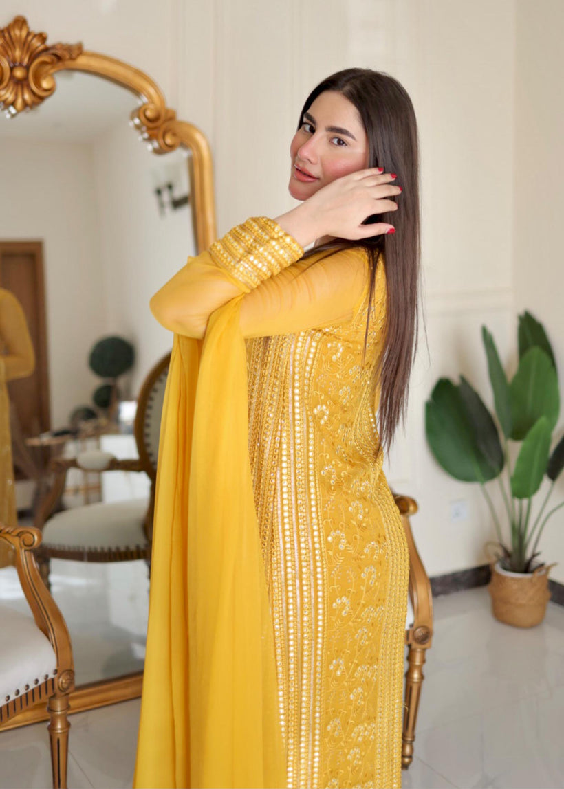 RANG-E-HAYA - HOOR (SAFFRON)