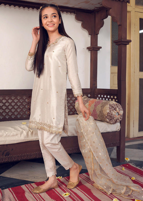 RANG-E-HAYA - SANDALI PEARL WHITE KIDS