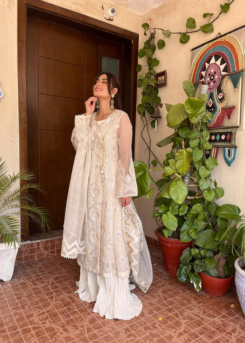 RANG-E-HAYA - LILY (ASH WHITE)