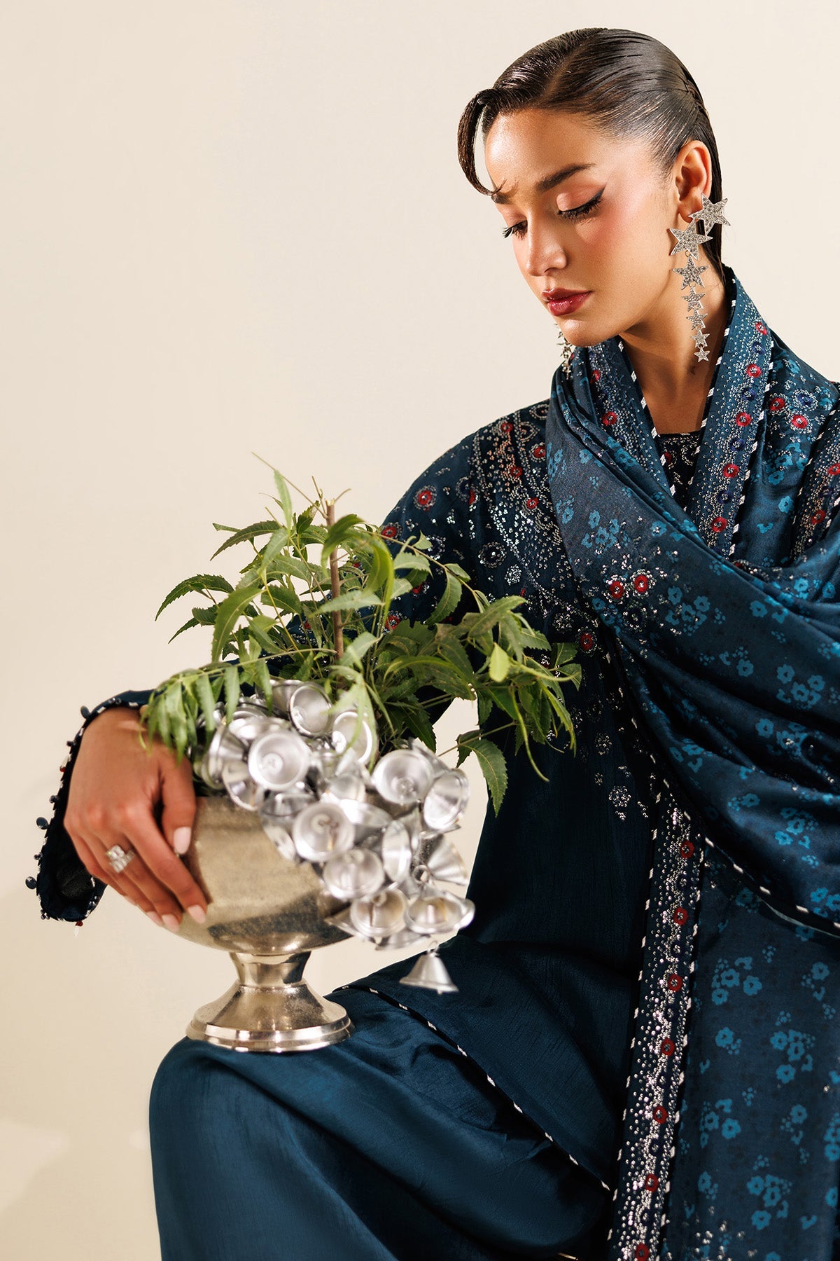 EMBROIDERED RAW SILK UR-7062