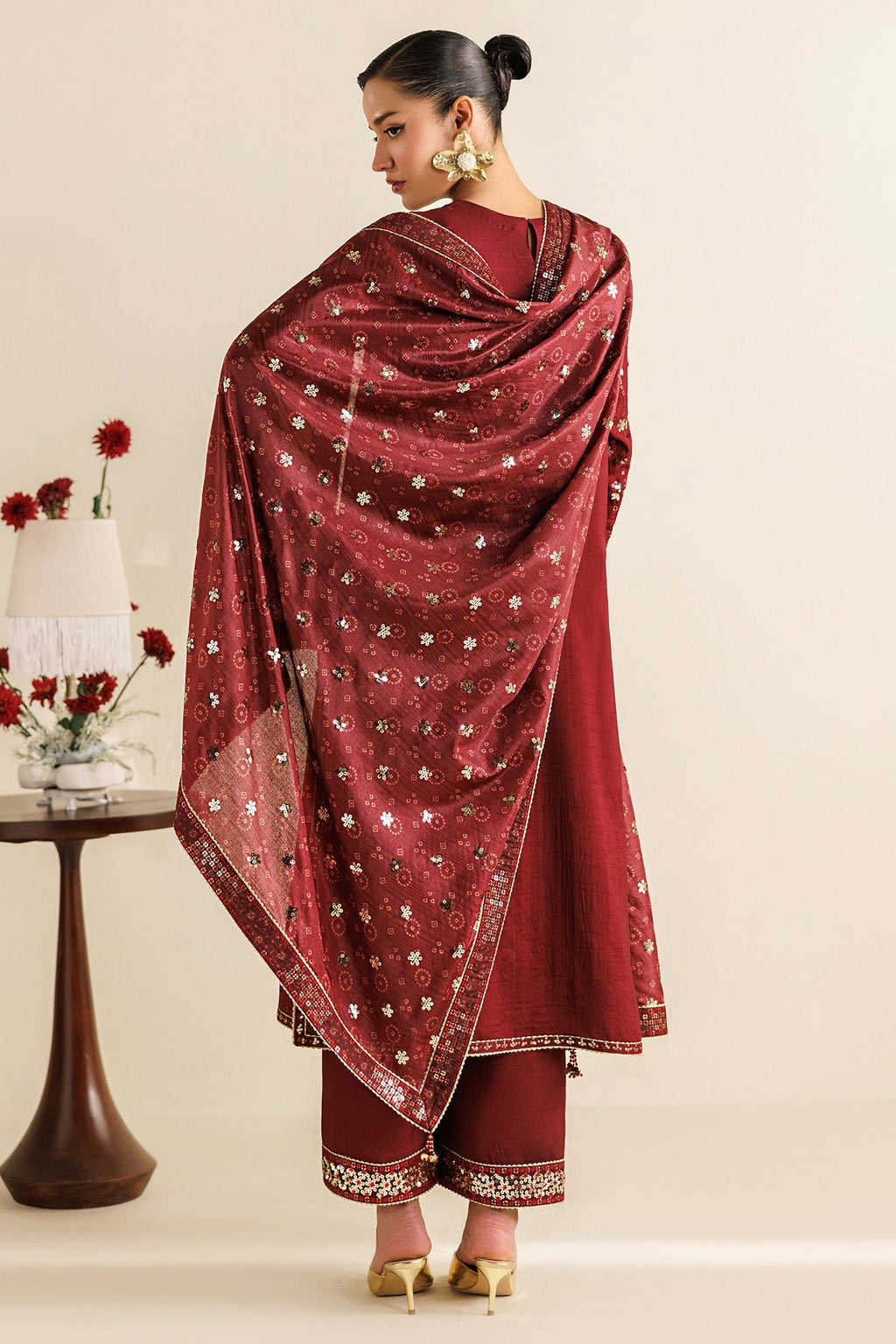 EMBROIDERED RAW SILK UR-7070