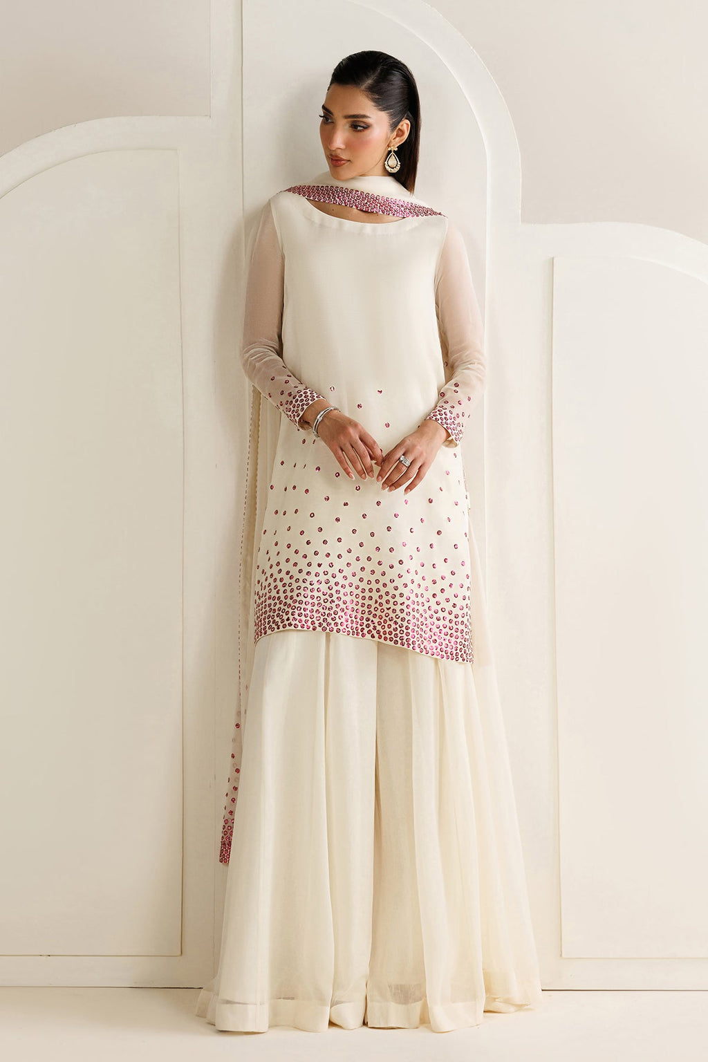 EMBROIDERED CHIFFON UC-3134