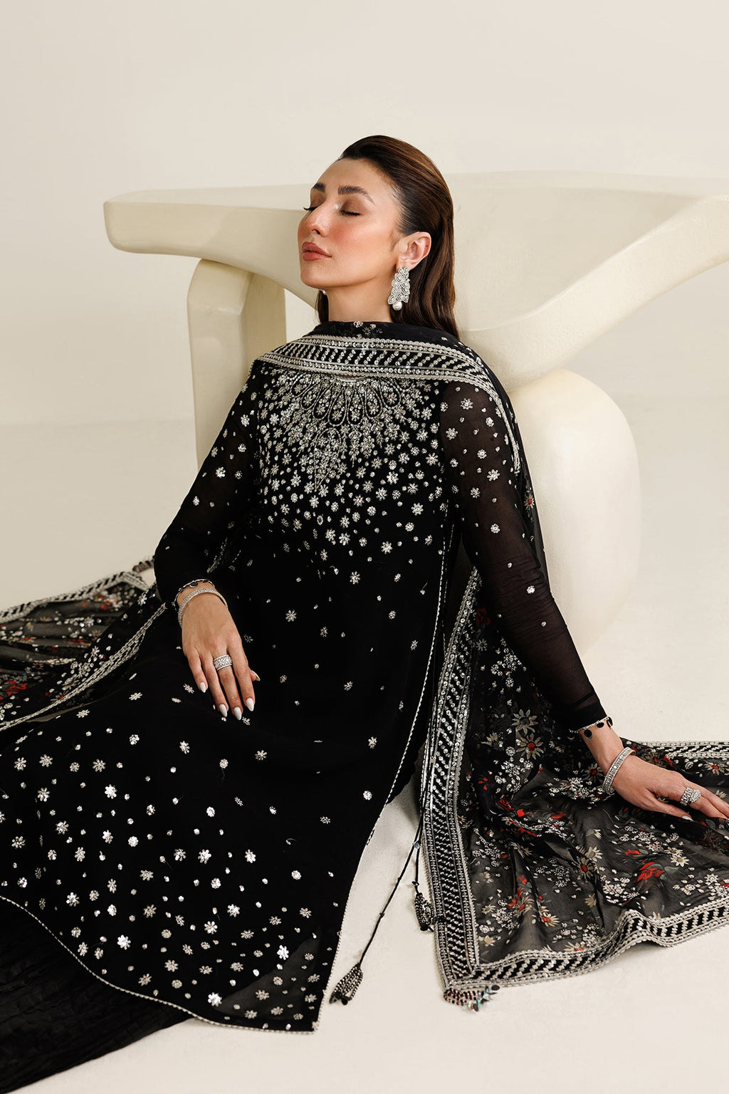 EMBROIDERED CHIFFON UC-3127