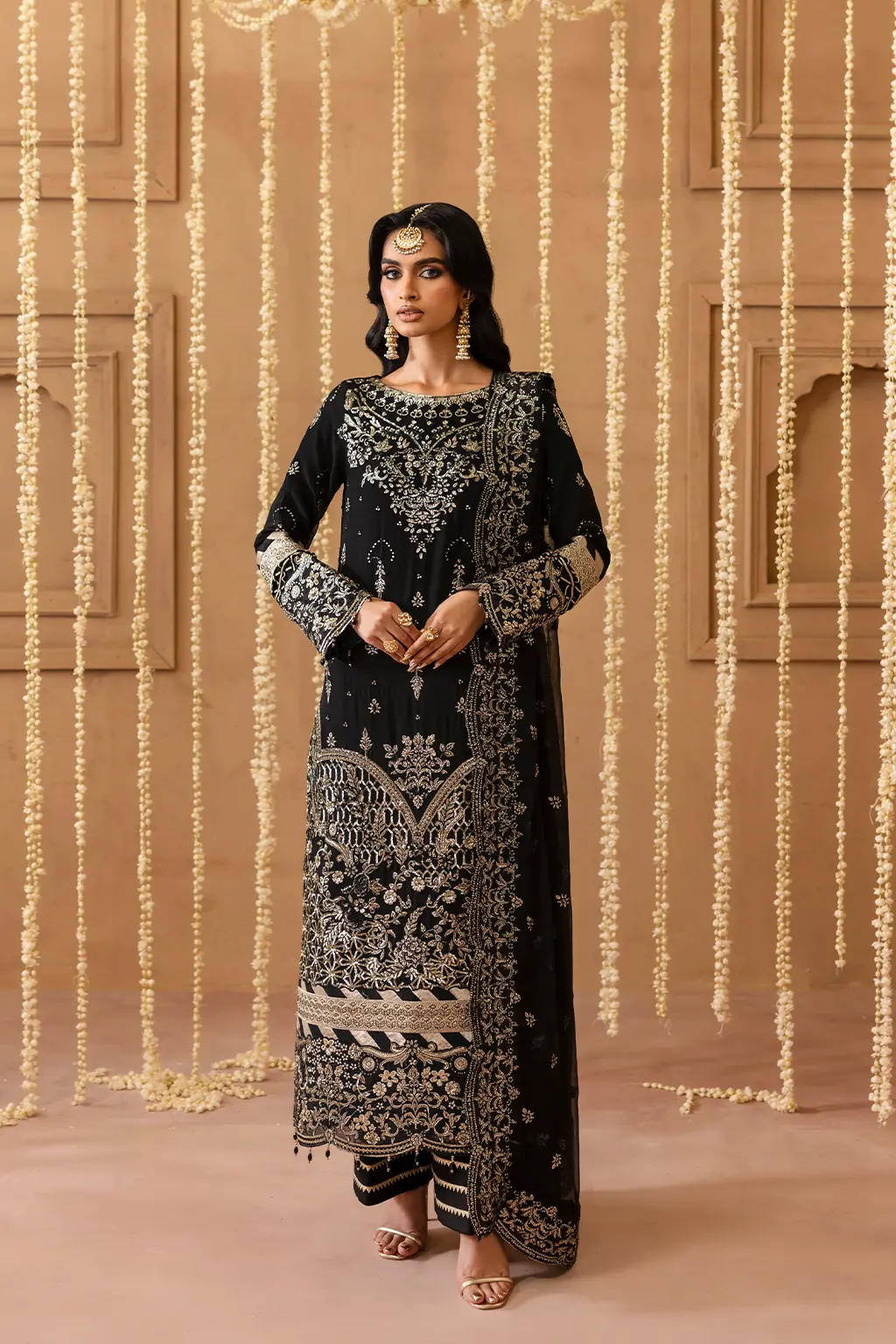 EMAAN ADEEL - SAHAR Emaan Adeel