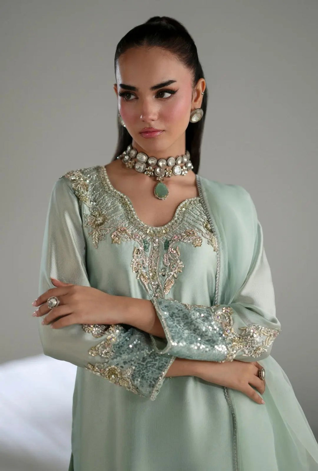 INAYAT - FROST Rubina's Collection