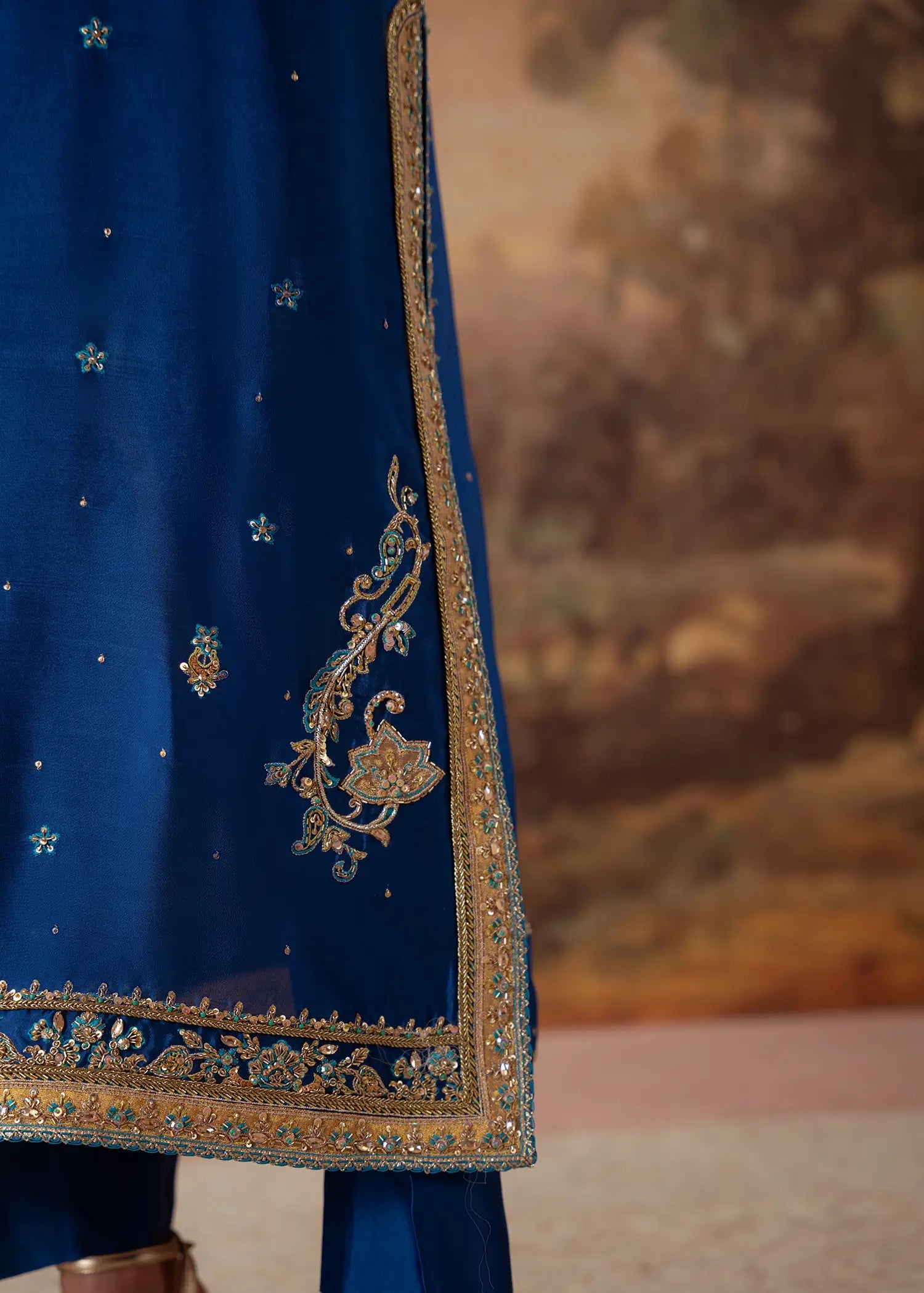 MANZIL BLUE