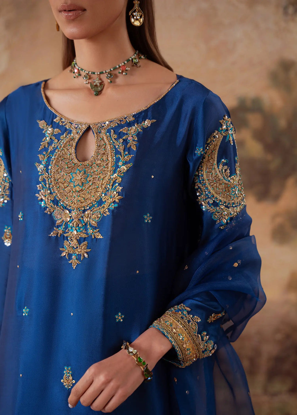 MANZIL BLUE