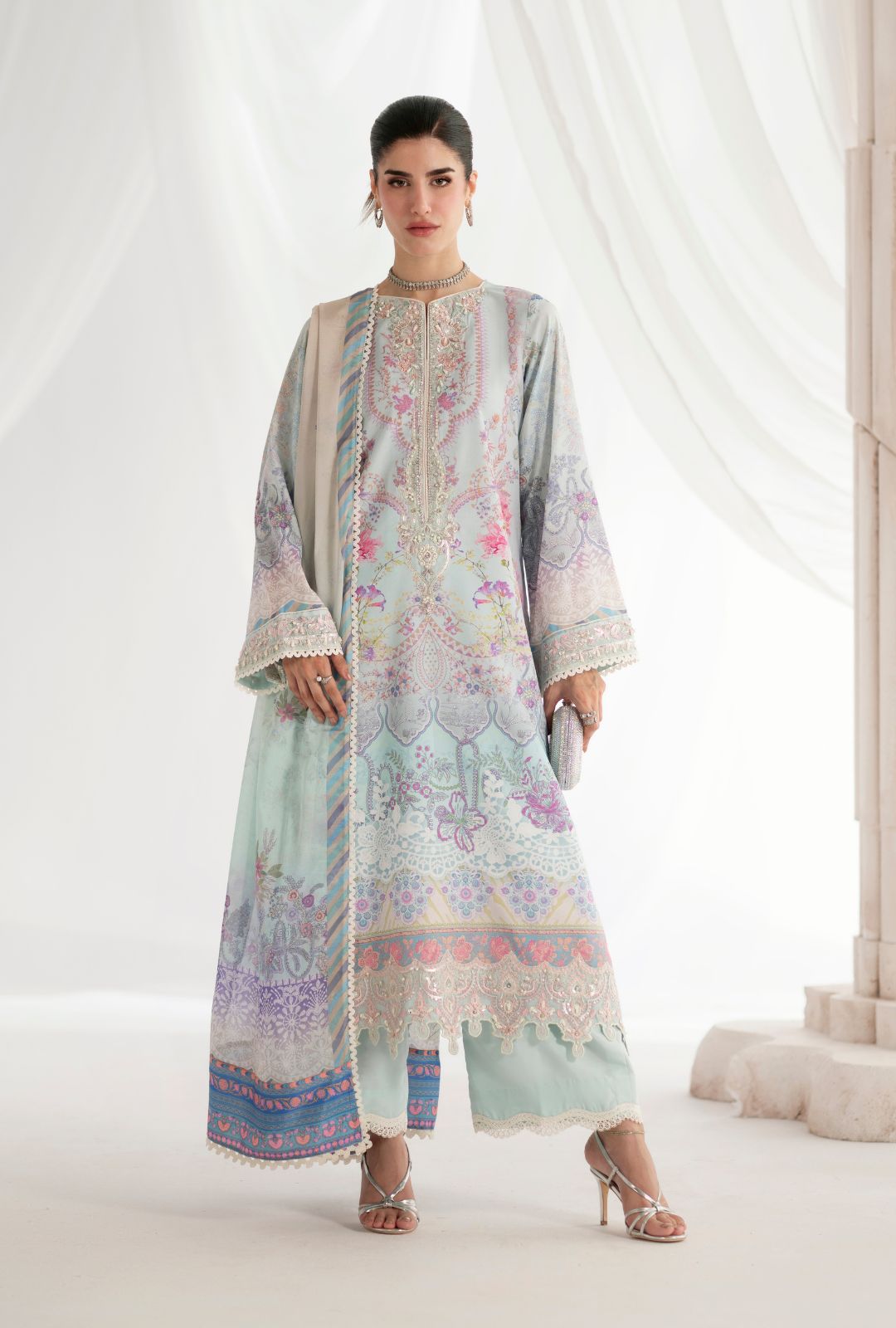 AJR COUTURE - AURINA