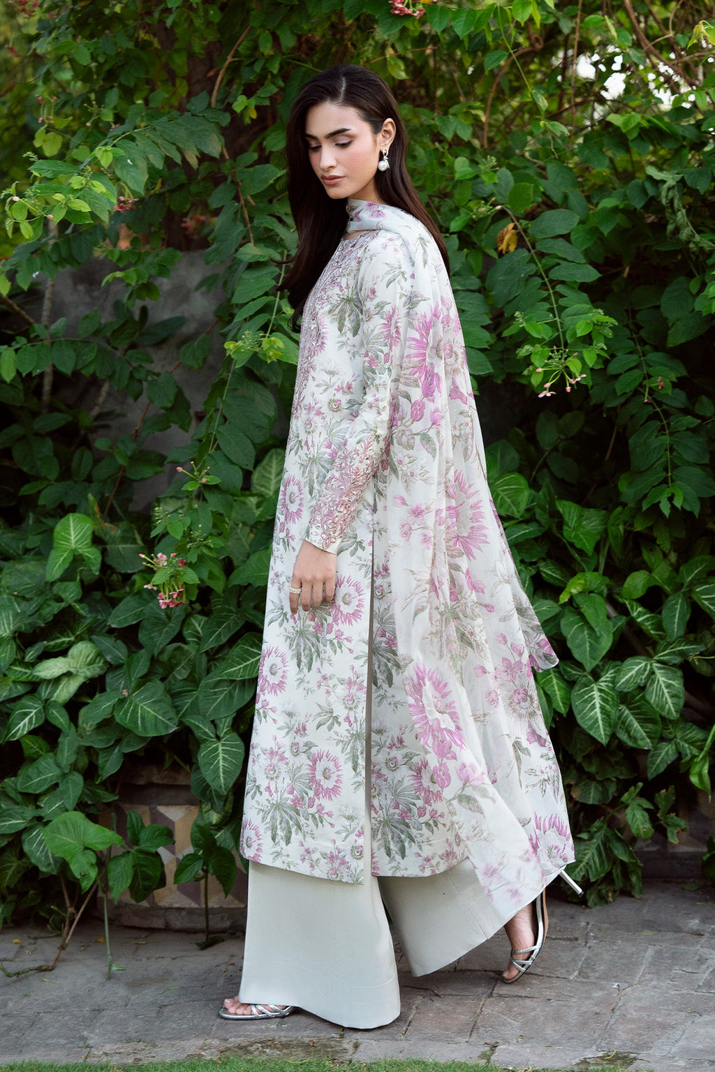 FLORAL MIST