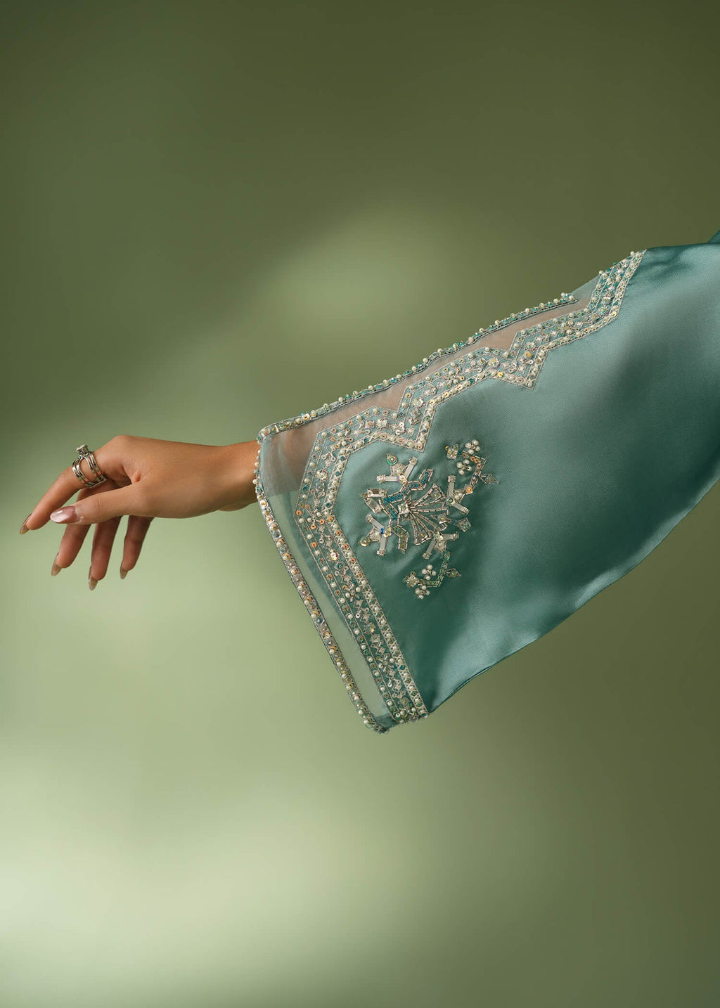 SEA DEW GREEN