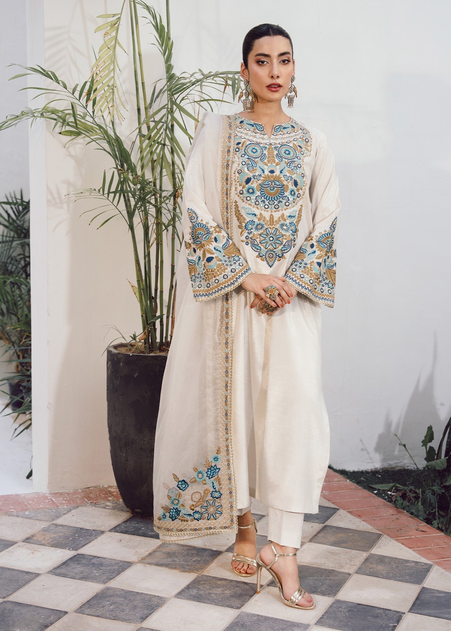 VINTAGE (IVORY)