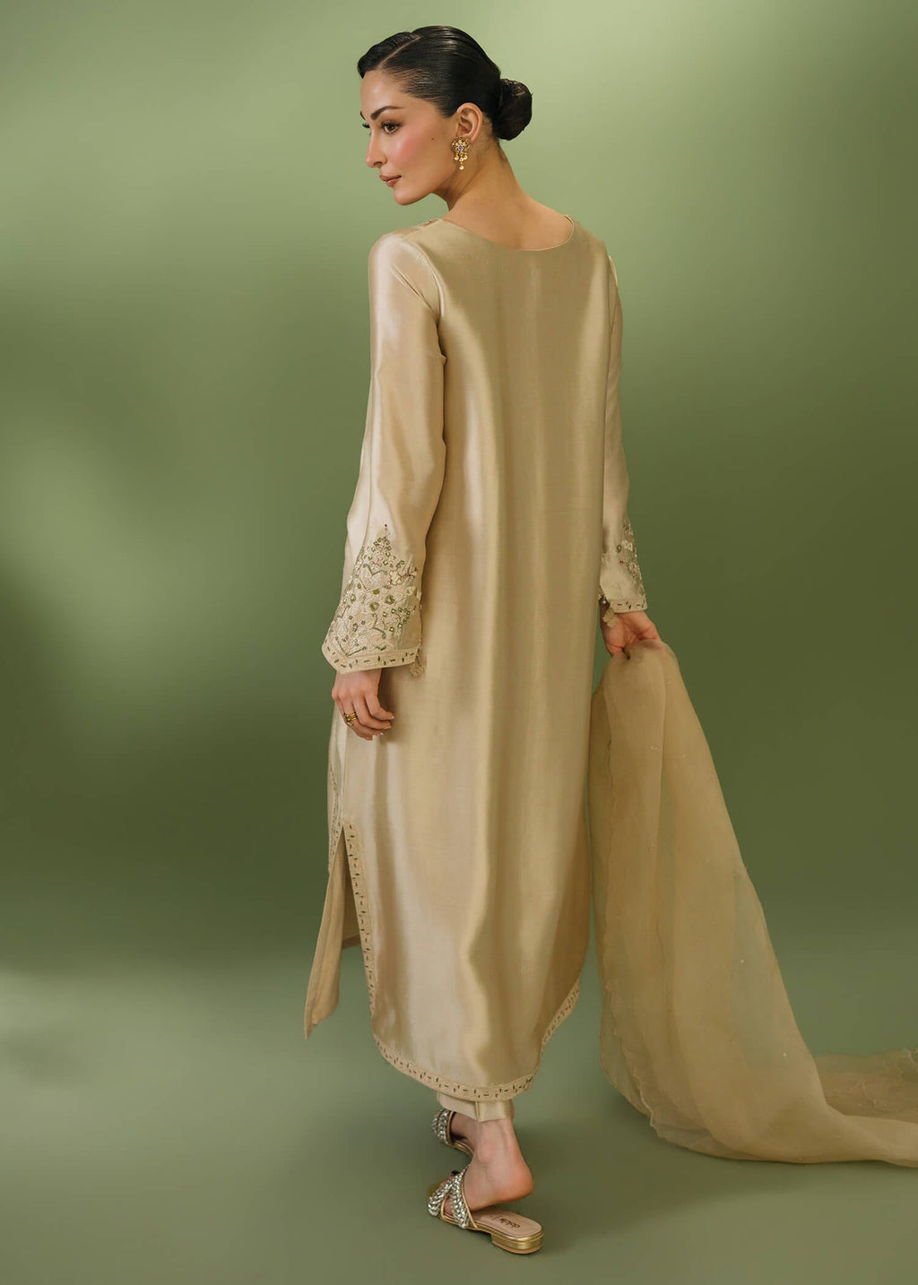NAHL BEIGE
