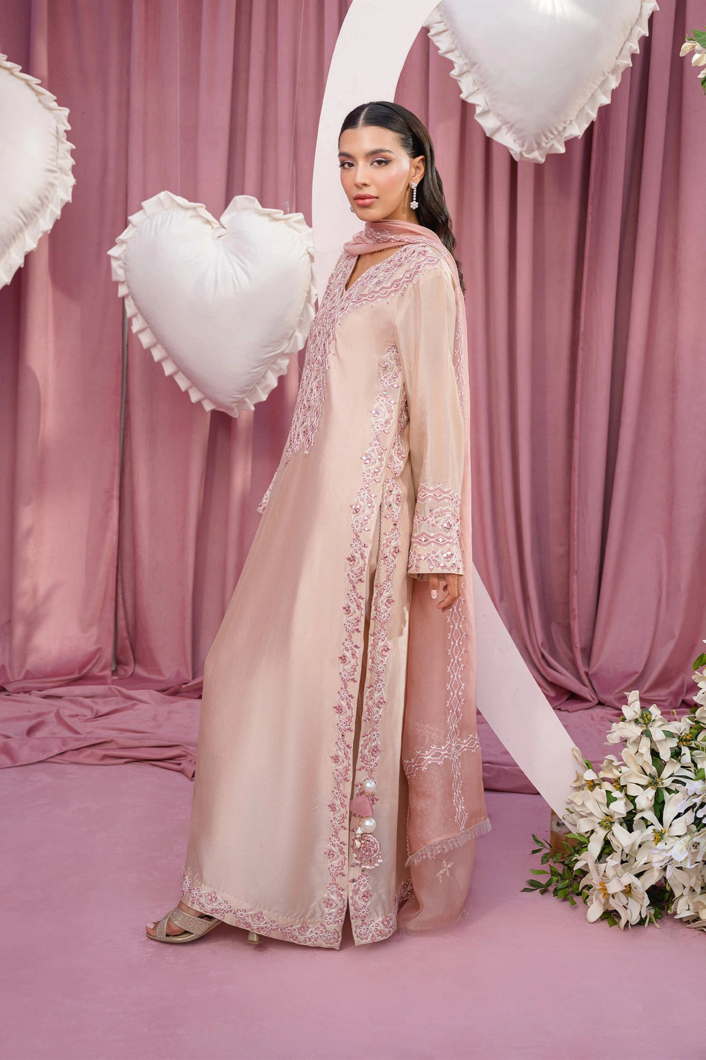 BLUSH PINK