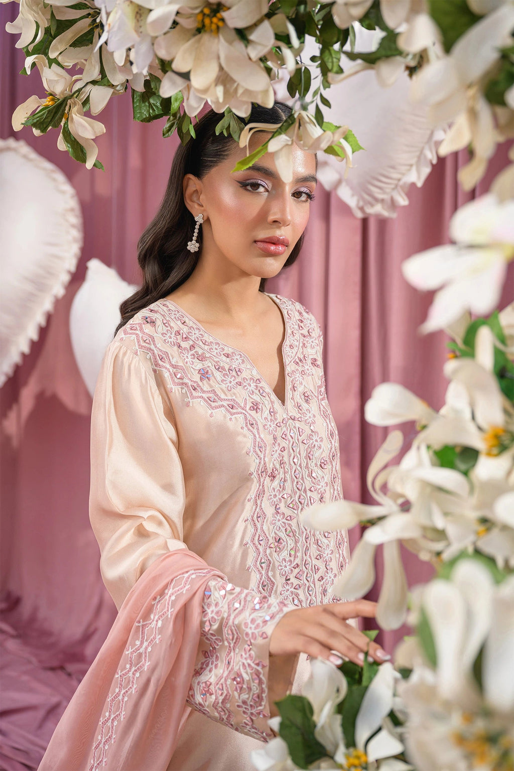 BLUSH PINK