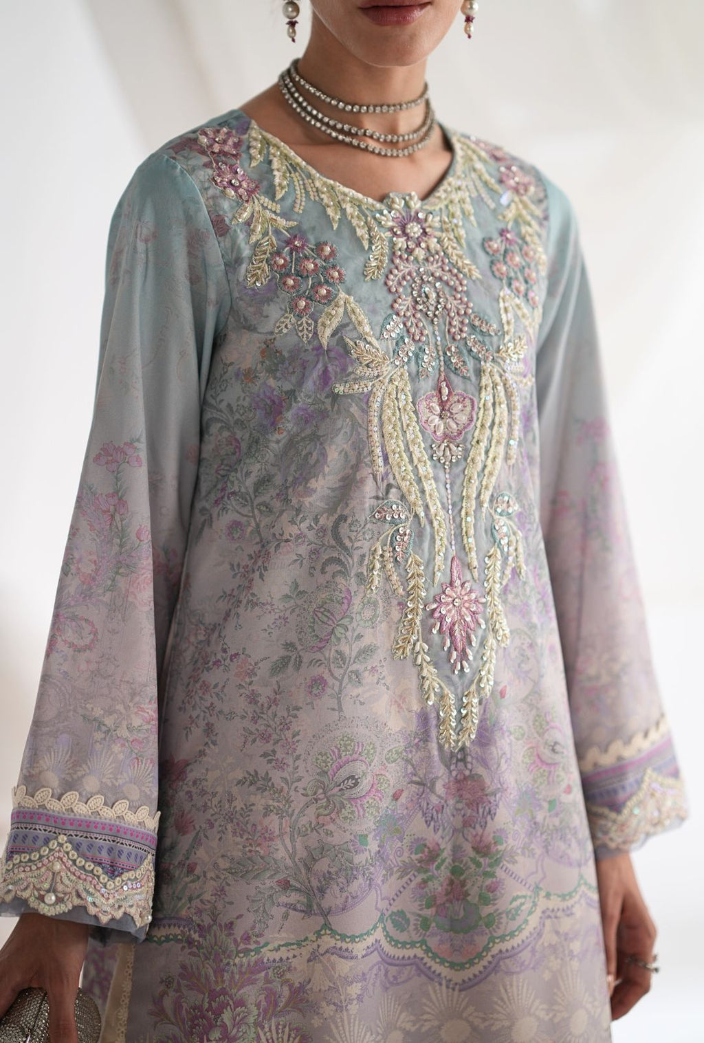 AJR COUTURE - EVARA