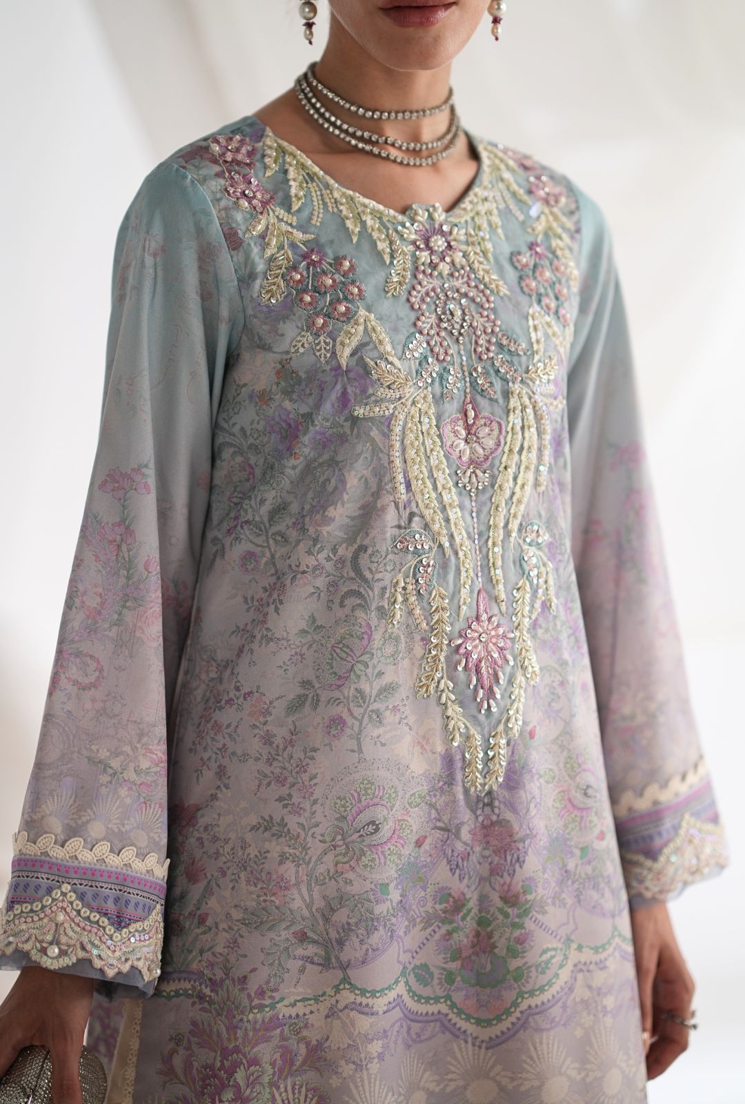 AJR COUTURE - EVARA