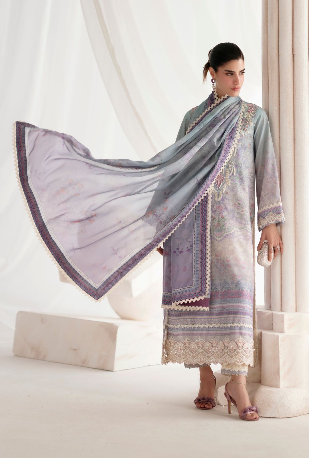 AJR COUTURE - EVARA