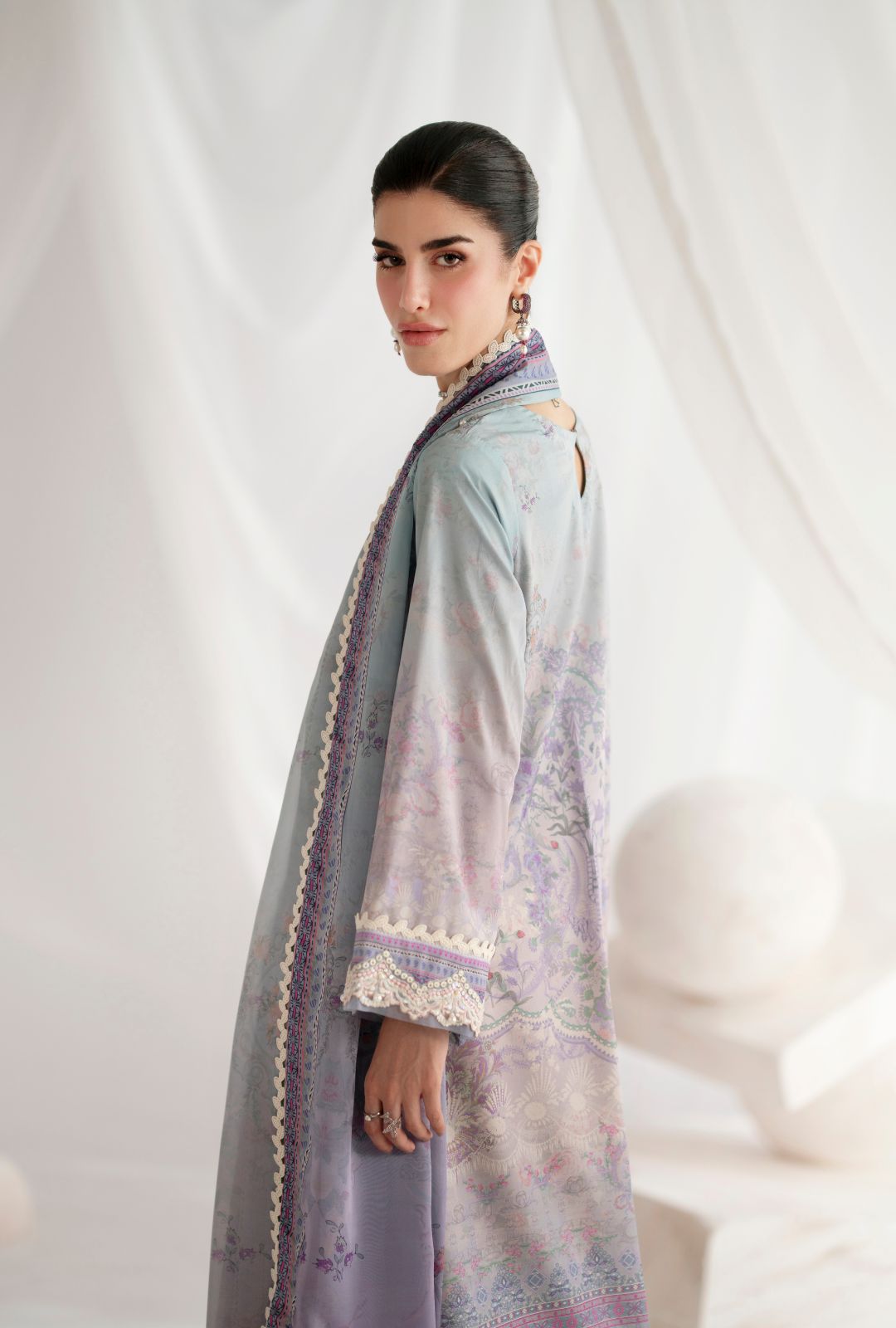 AJR COUTURE - EVARA
