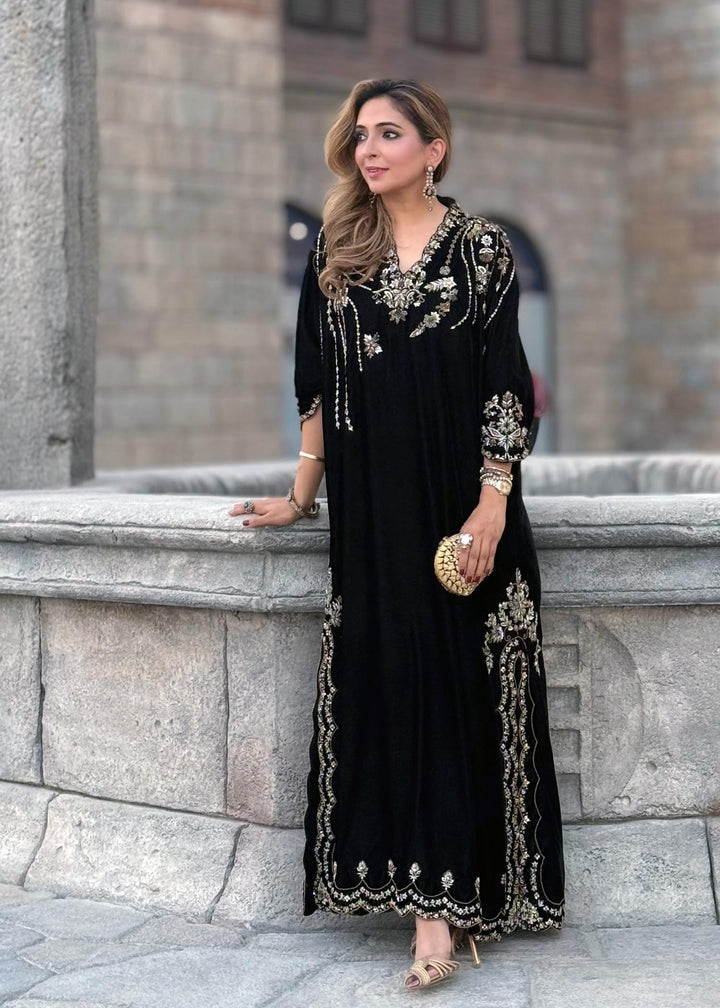 MAKHMALI NAAZ