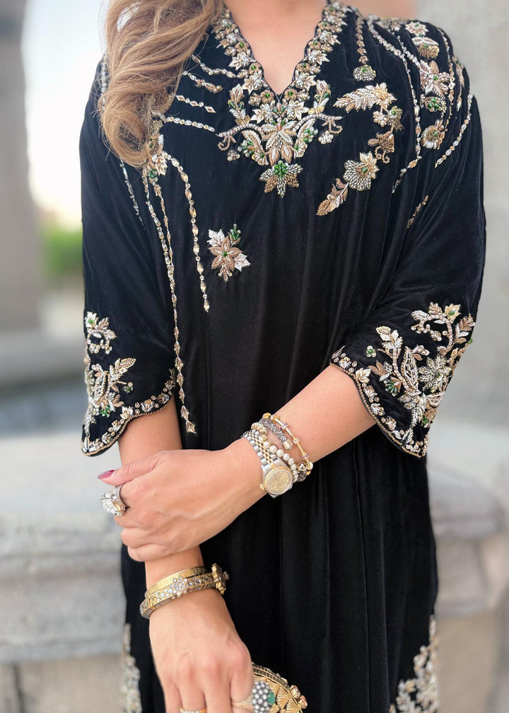 MAKHMALI NAAZ