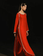 RED CHARM