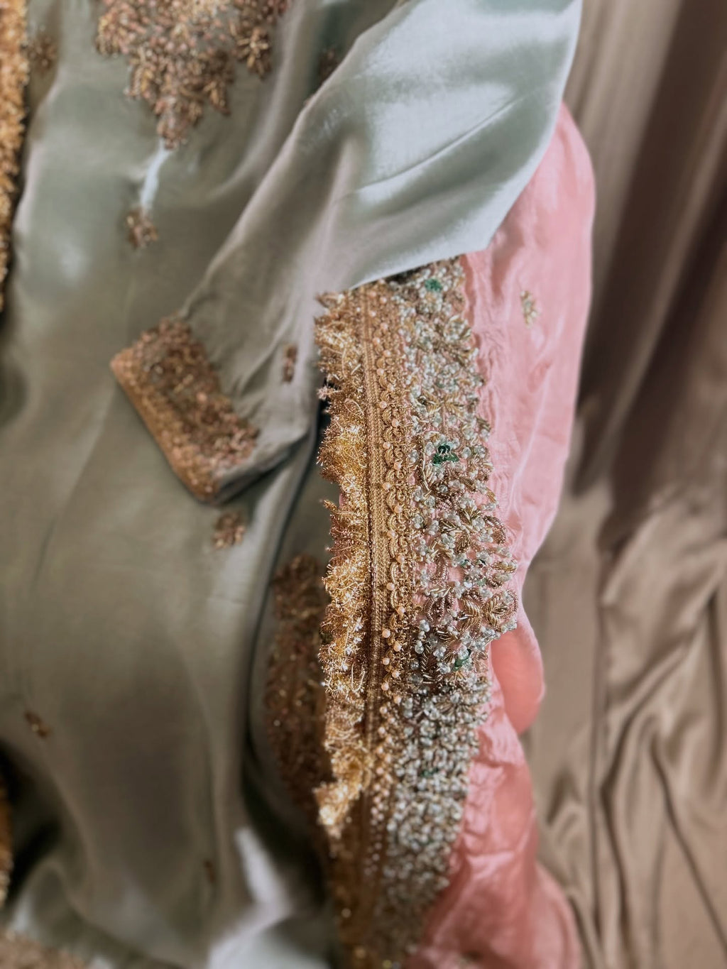 MAHJABEEN-PASTEL MINT