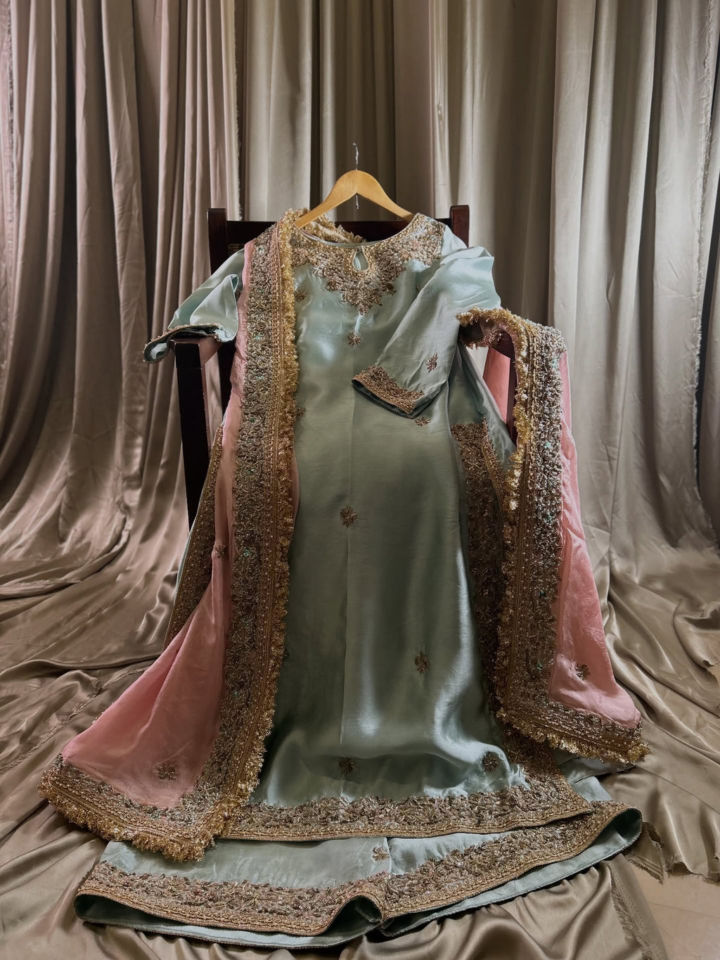 MAHJABEEN-PASTEL MINT