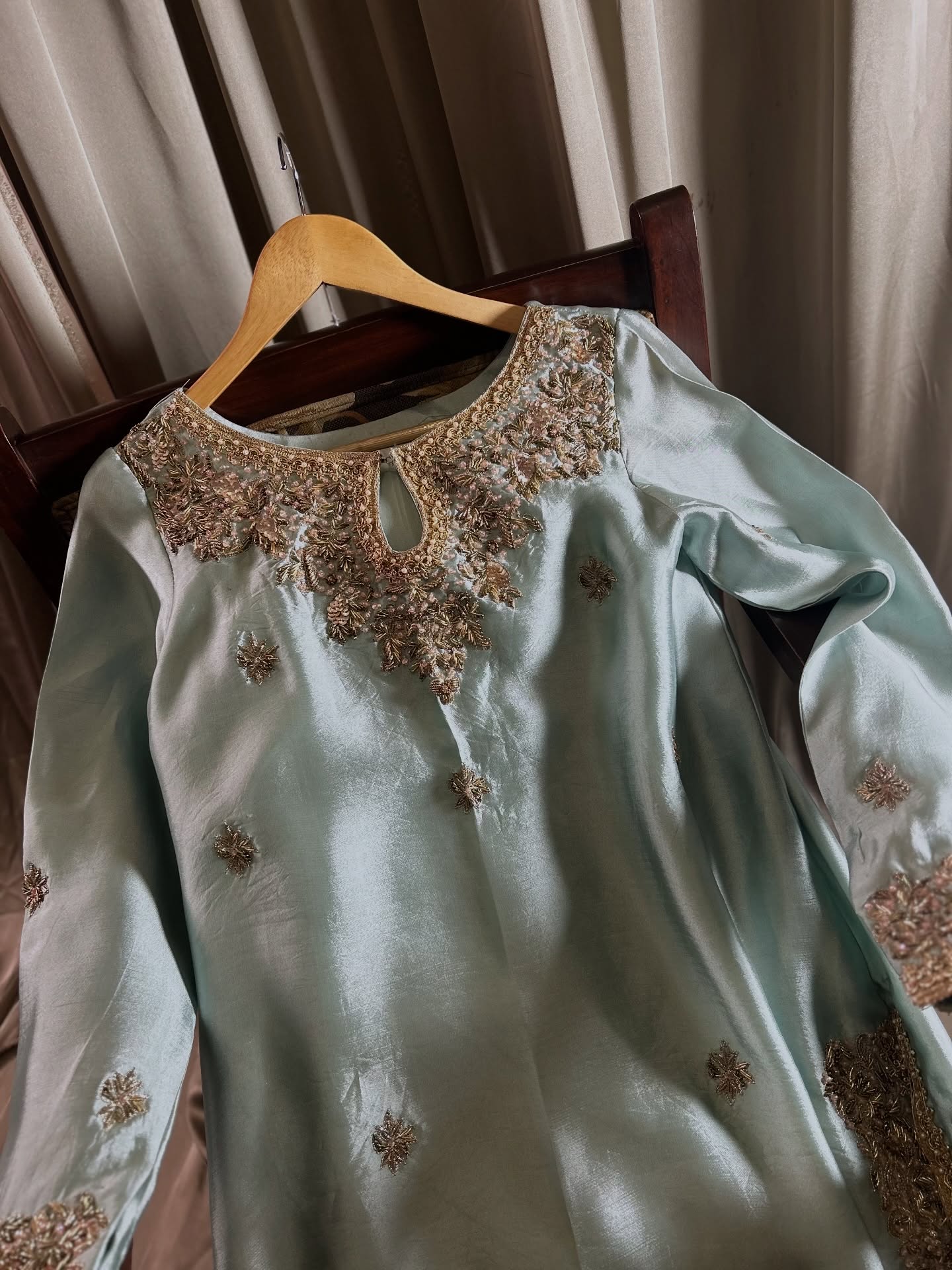 MAHJABEEN-PASTEL MINT