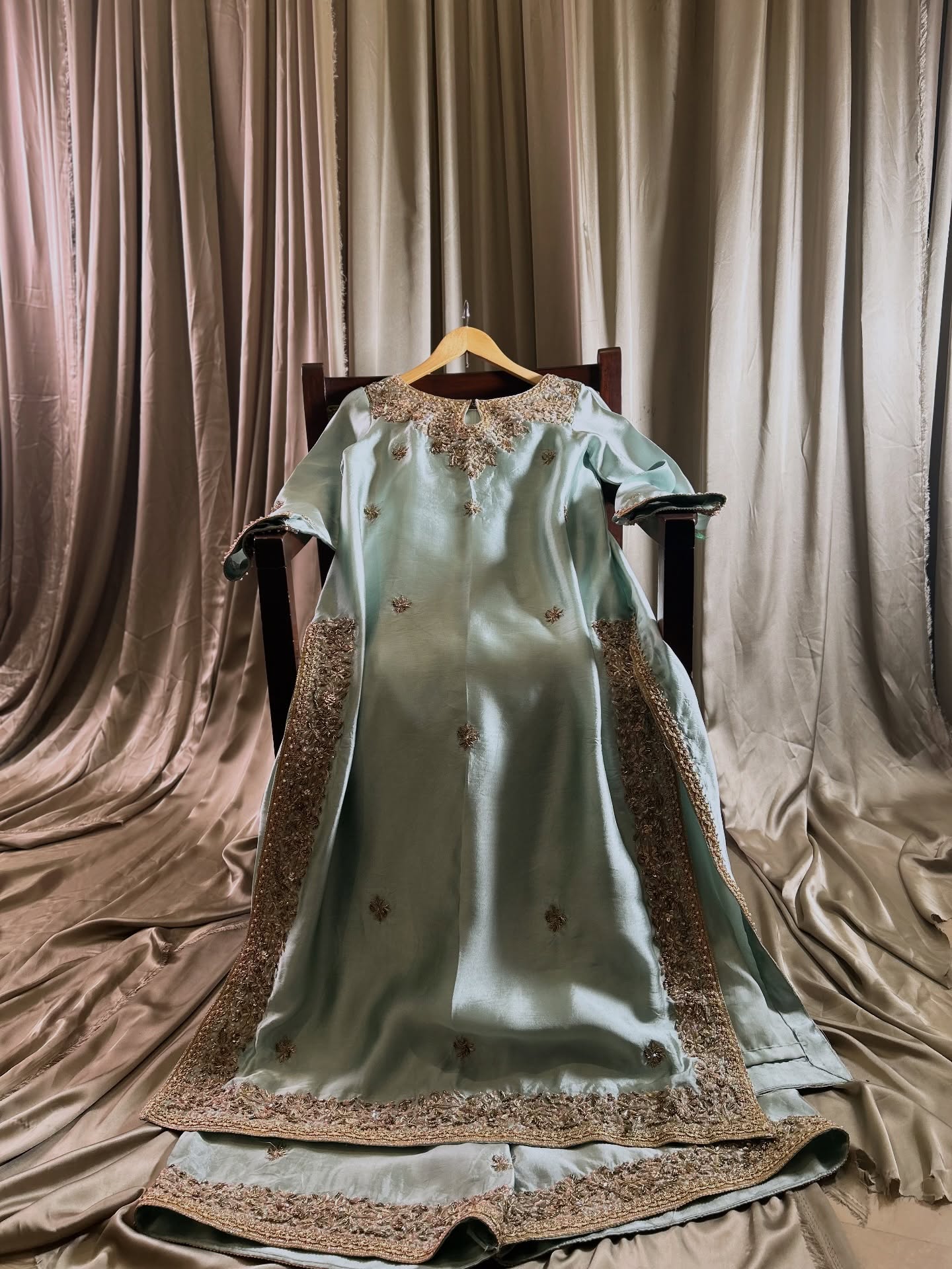 MAHJABEEN-PASTEL MINT
