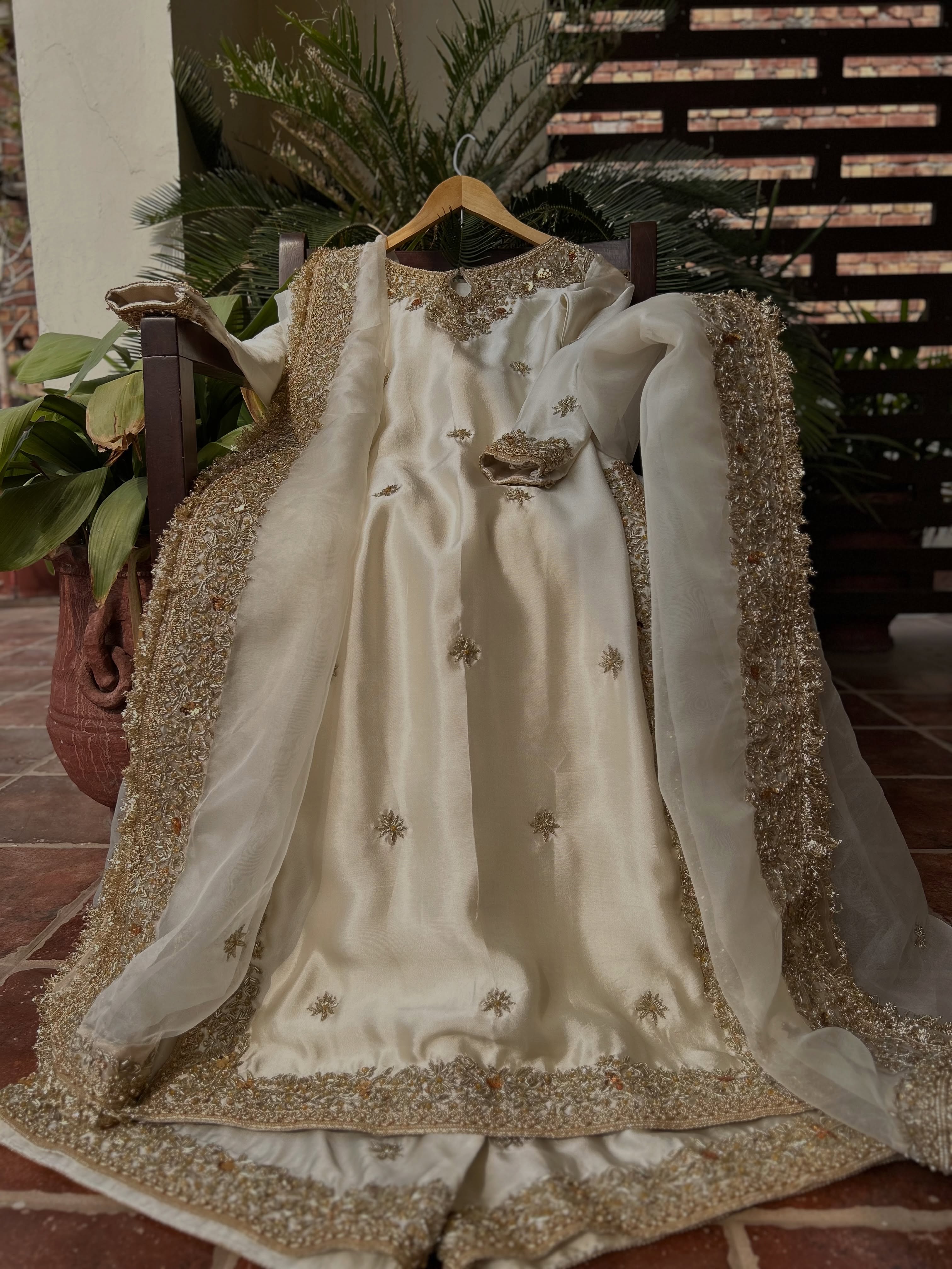 MAHJABEEN-IVORY WHITE