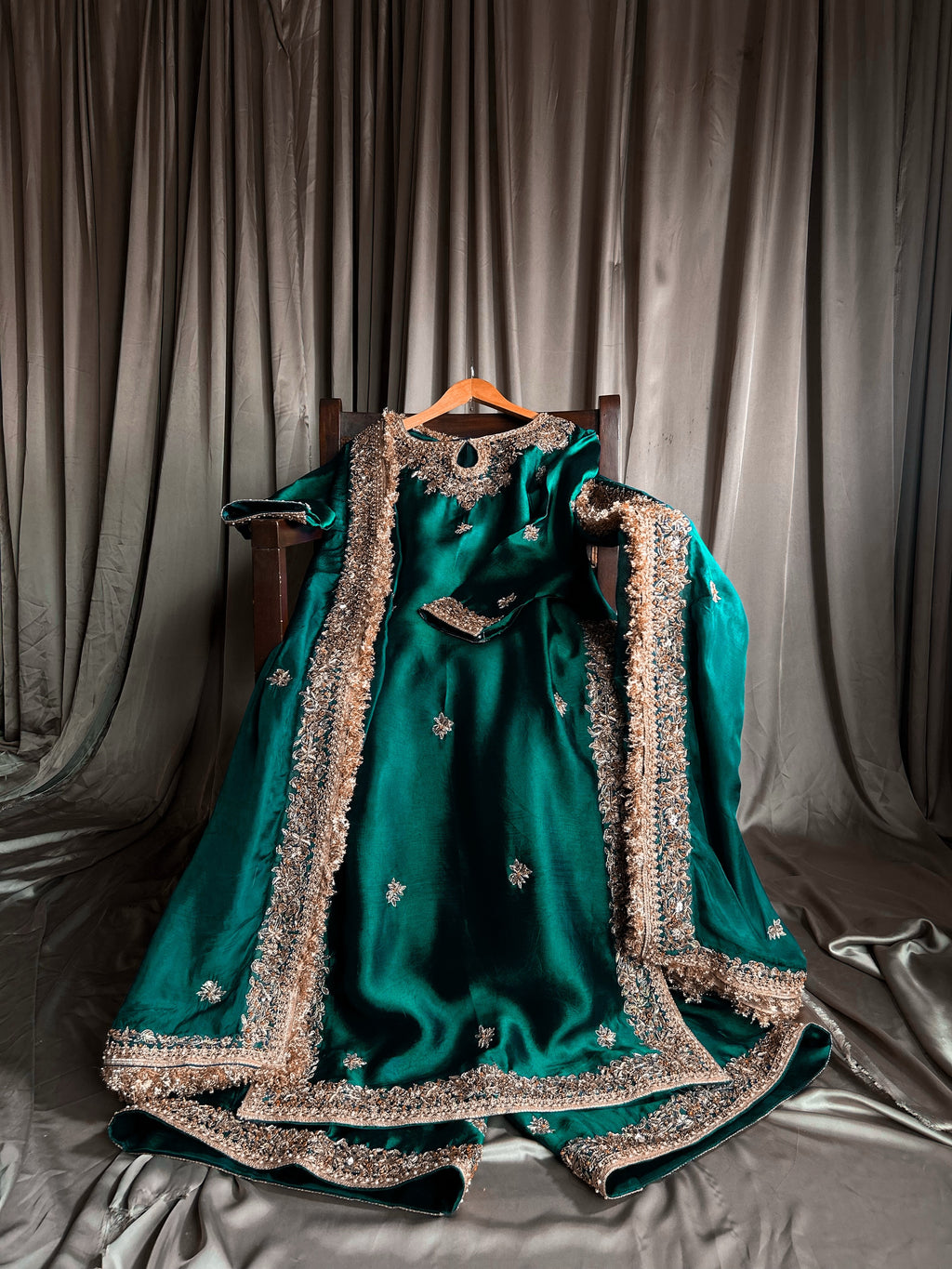 MAHJABEEN-EMERALD GREEN