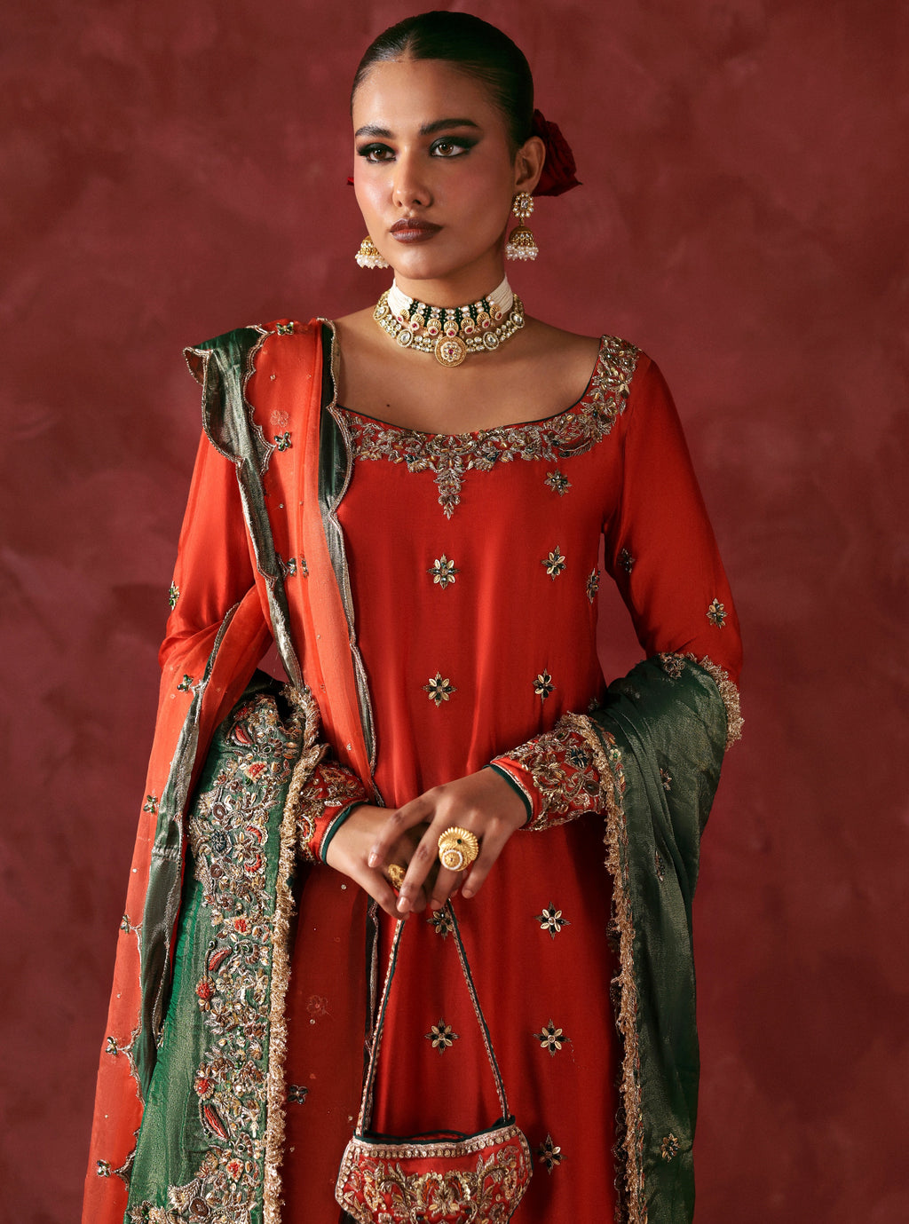 DILNAAZ