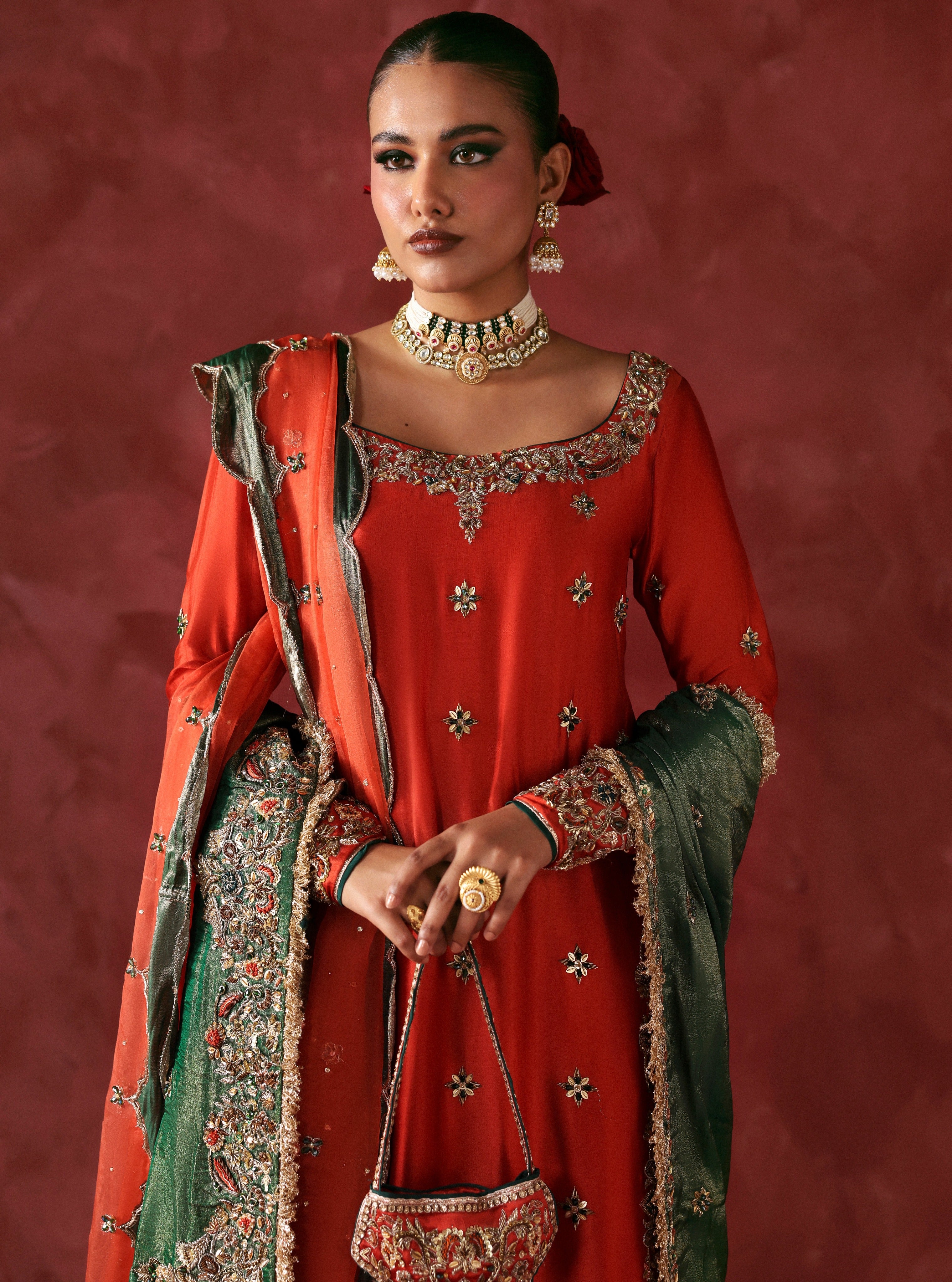 DILNAAZ