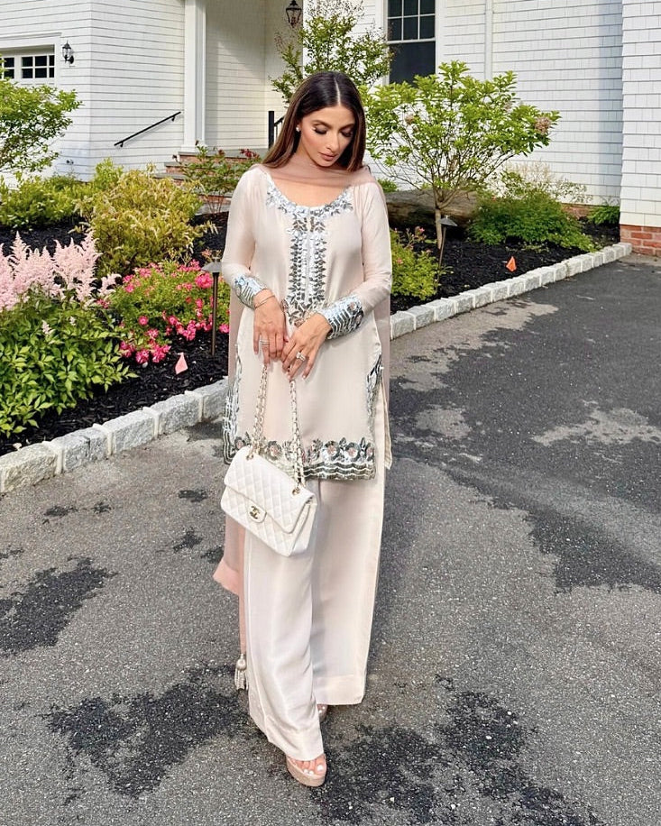 IVORY LUXE