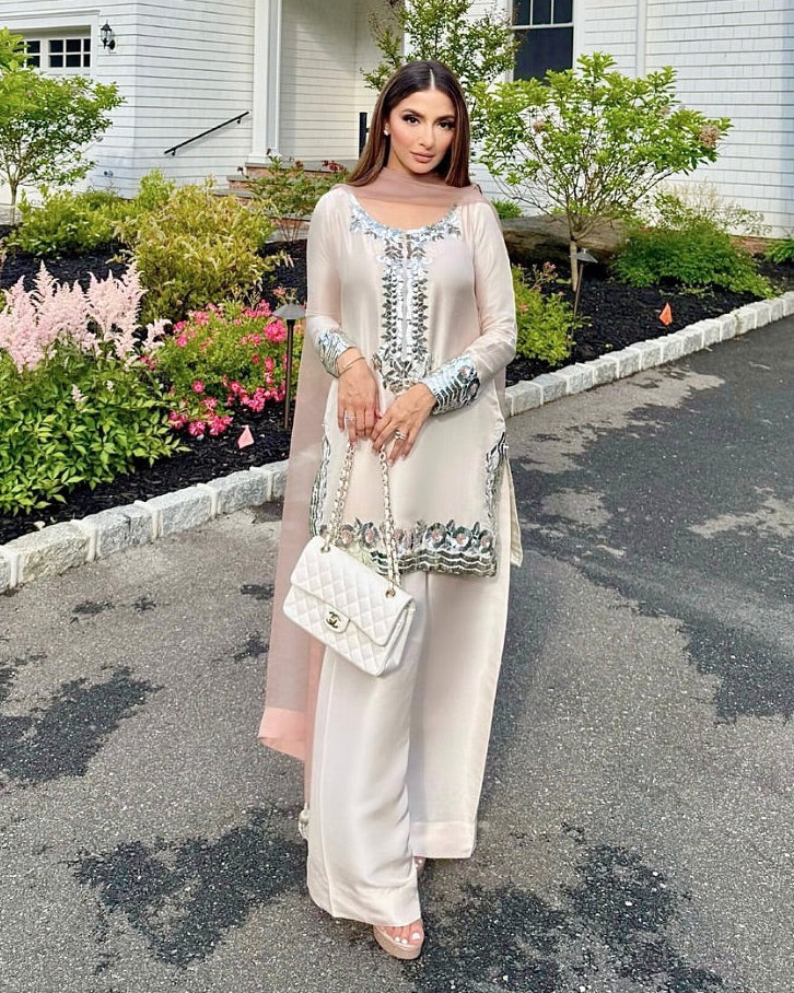 IVORY LUXE