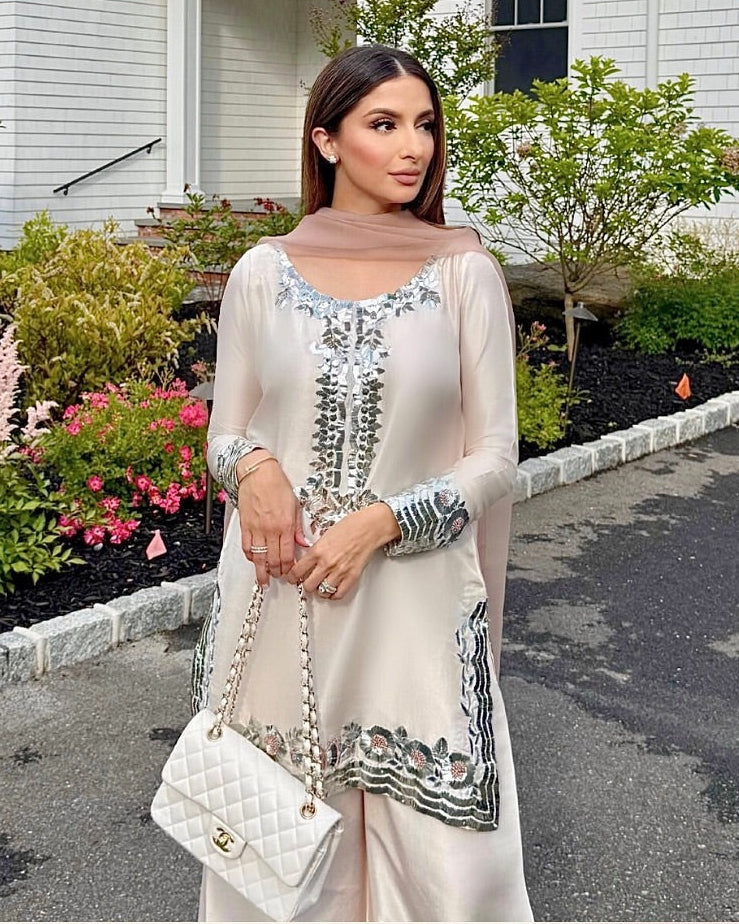 IVORY LUXE