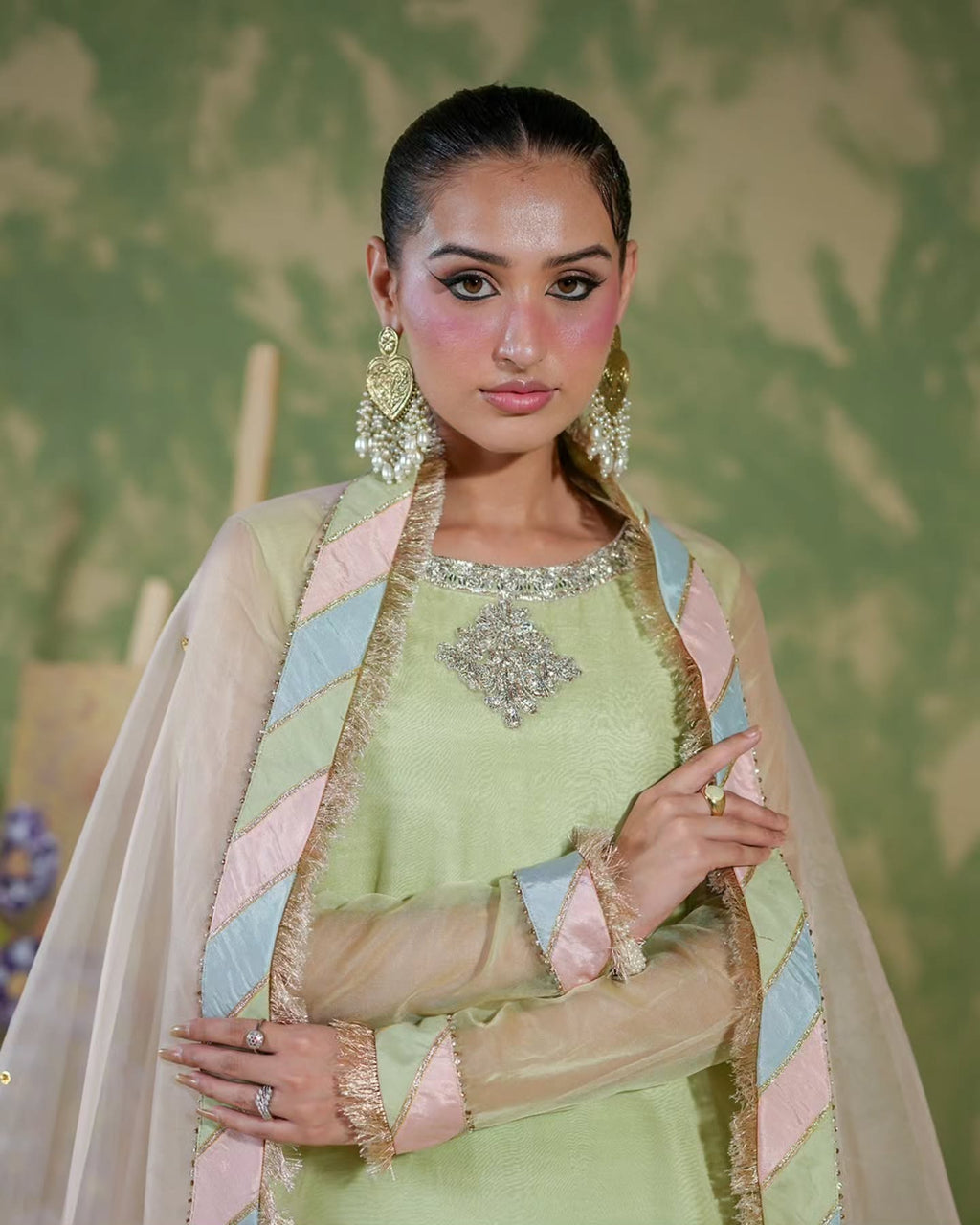 ASHMIZA MINT