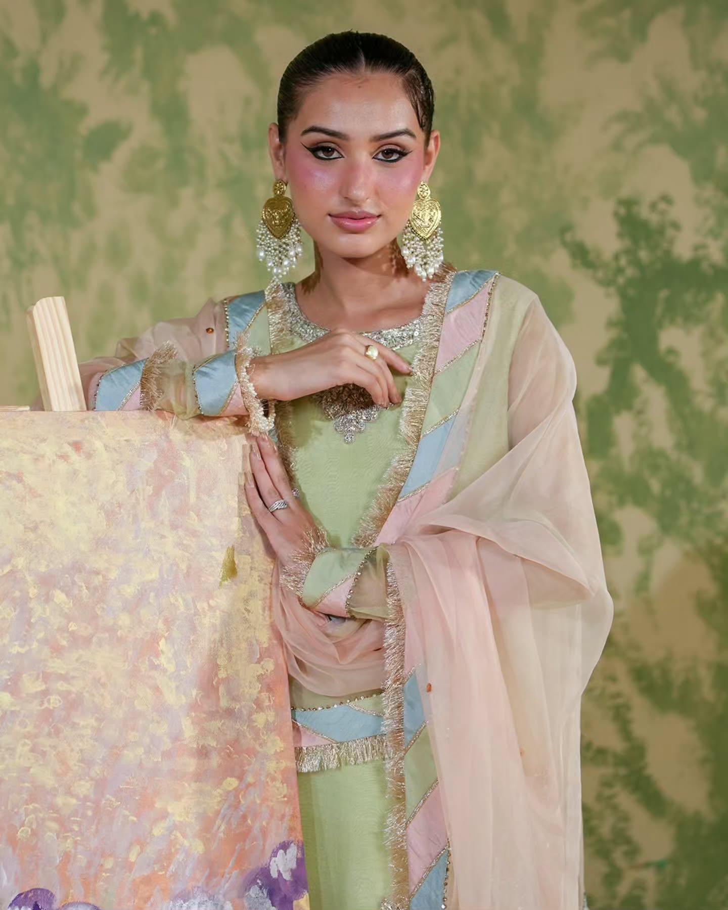 ASHMIZA MINT