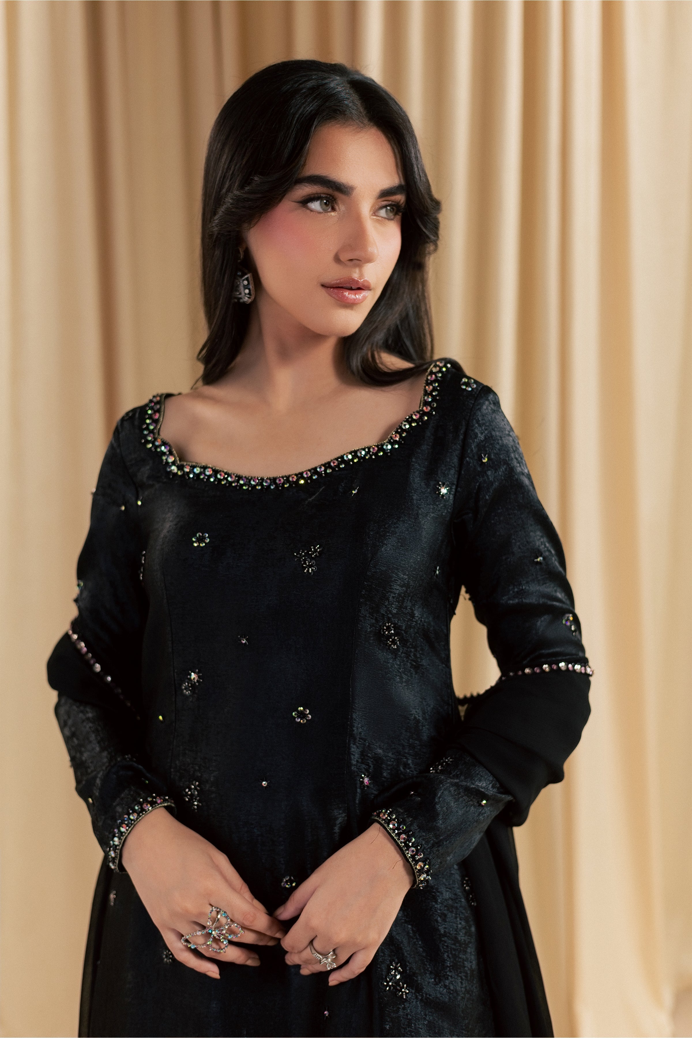 SIYAH SHAAM