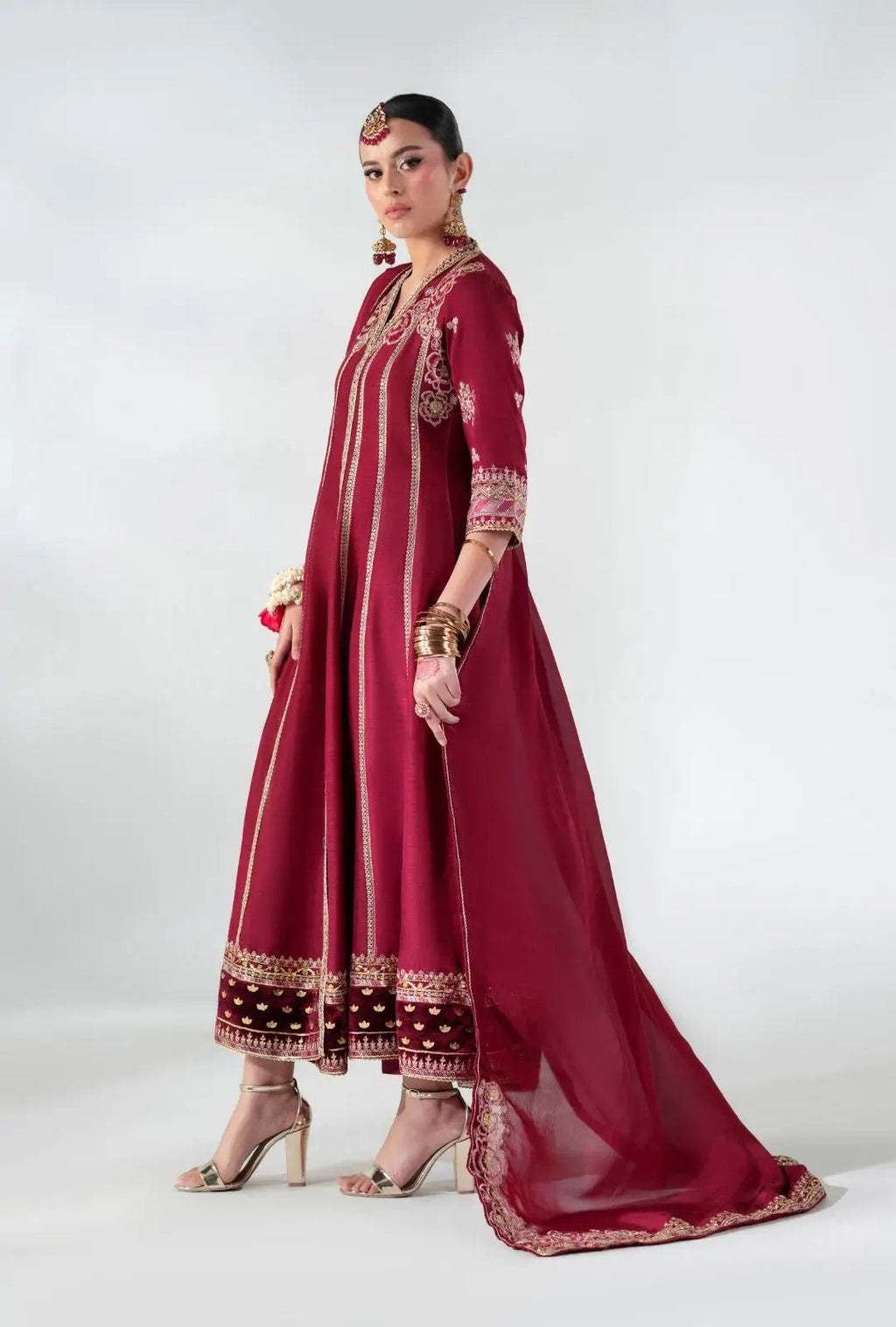 AJR COUTURE - RUBY RAFFIA Rubina's Collection