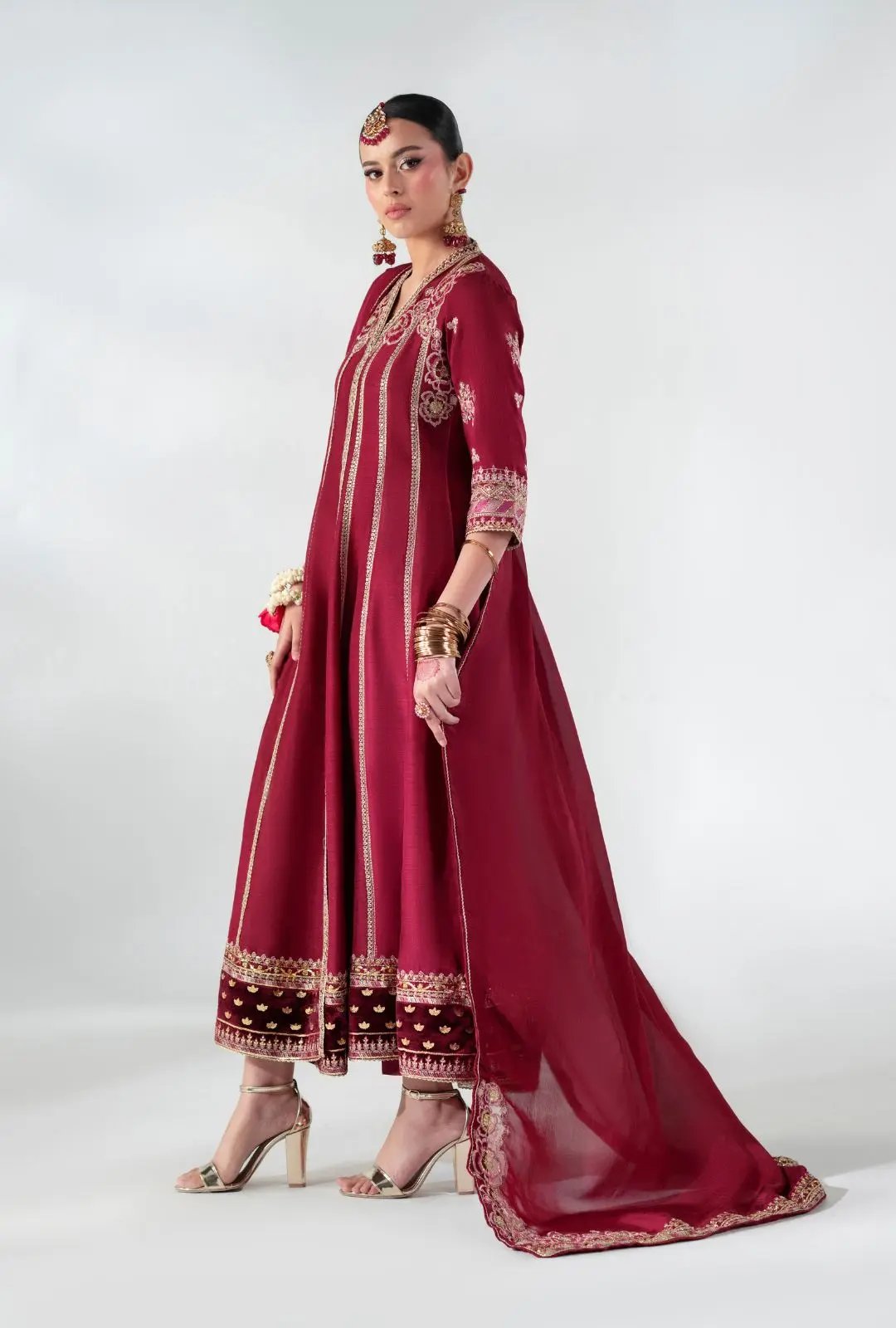 AJR COUTURE - RUBY RAFFIA Rubina's Collection
