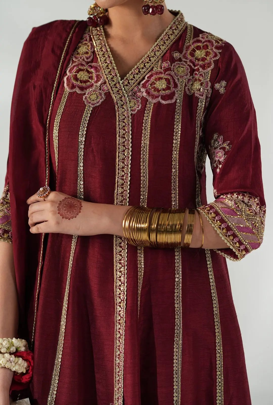 AJR COUTURE - RUBY RAFFIA Rubina's Collection