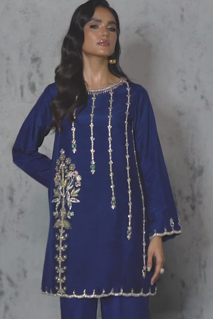 AMIRA